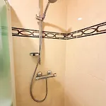 Bel Air - Beachside One-bedroom In T142 Apartament *