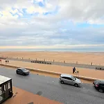 Bel Air - Beachside One-bedroom In T142 * Ostenda